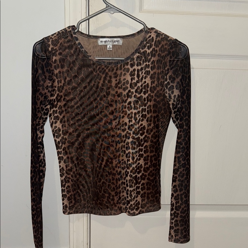 Adyson Parker Black and Brown Fitted Long Sleeve Blouse